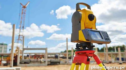 Servicios de Topografía y Planos de Viviendas